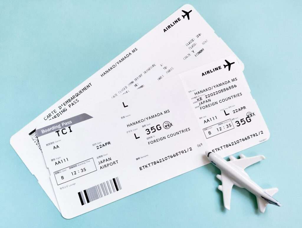 飛行機チケットの取り方ガイド!おすすめの買い方とお得な情報も紹介;
